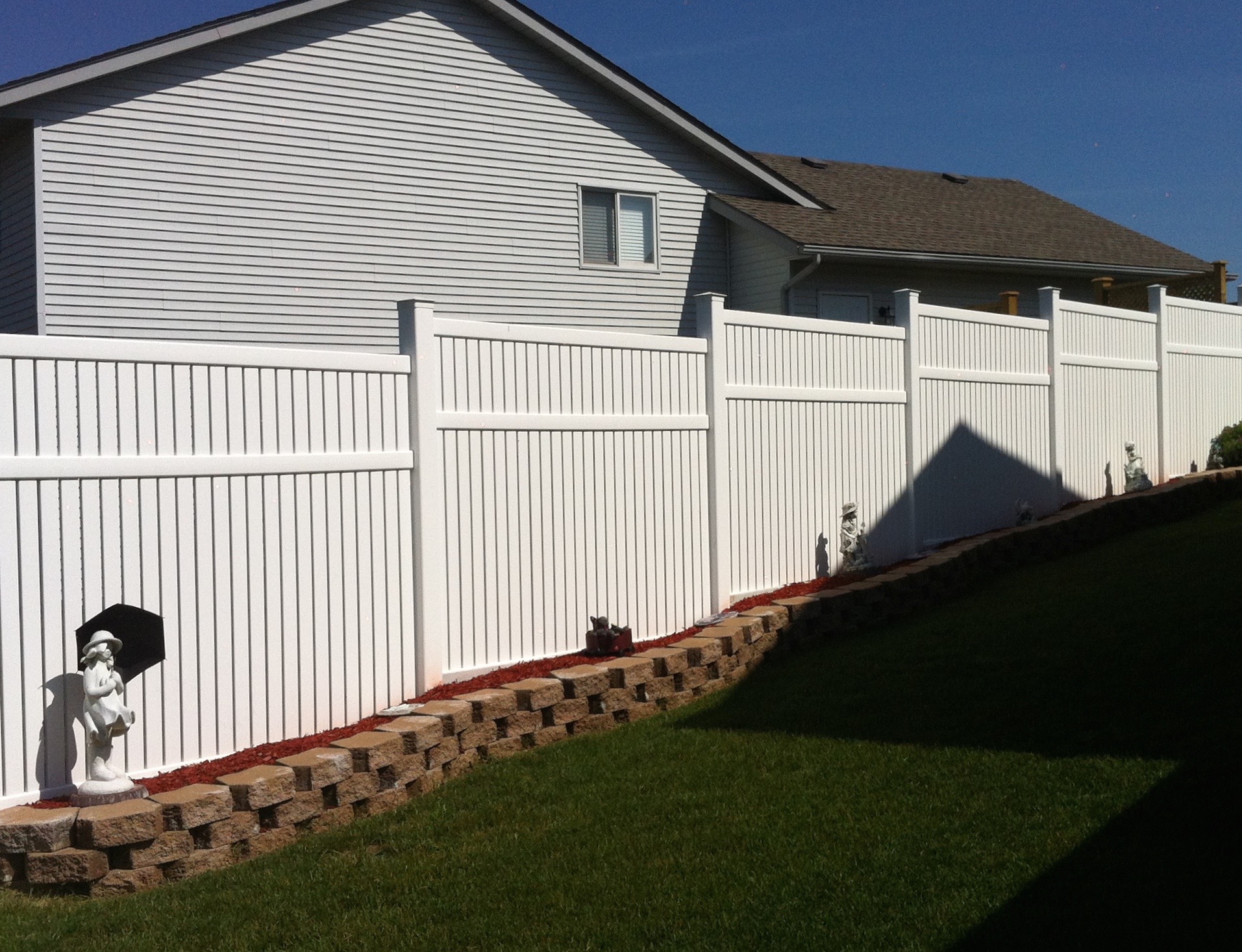 Vinyl Fencing Niagara, Fort Erie St. Catharines